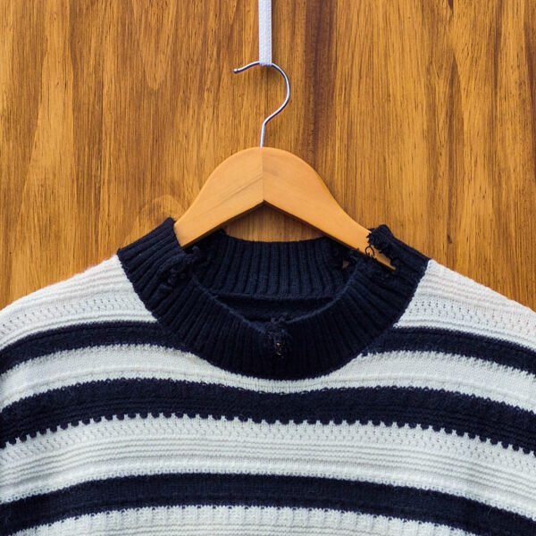 Sweater Prisoner